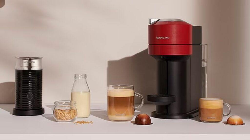 Nespresso Vertuo Next Coffee Machine is a great Christmas gift for those who love coffee