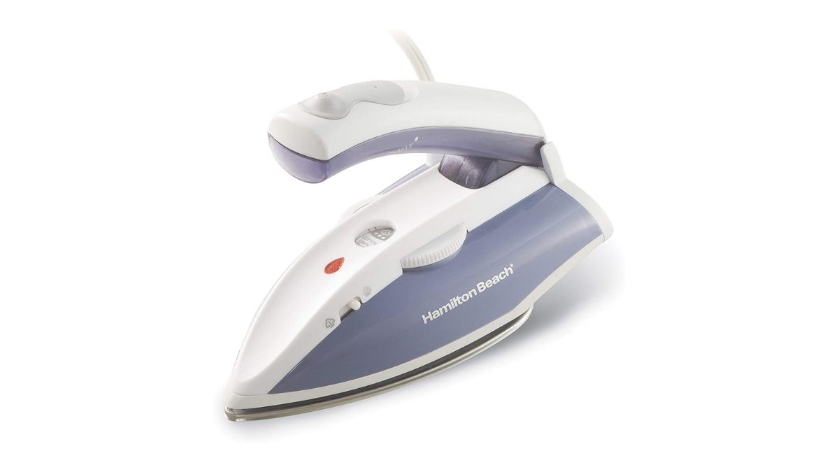 7 Best Travel Irons: Which Small Travel Iron to Pick? - Travel Geekery